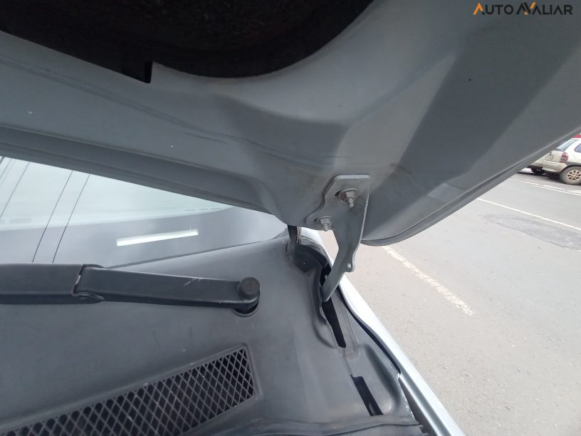 FORD FOCUS 2.0 GHIA SEDAN 16V GASOLINA 4P MANUAL