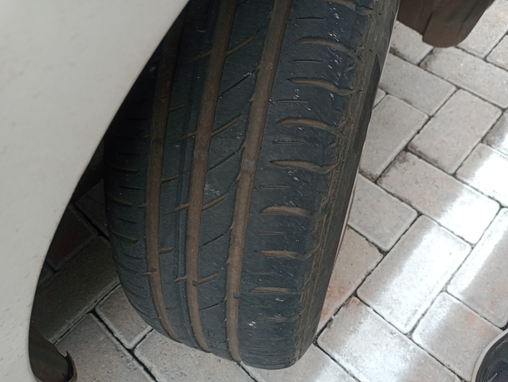 FIAT PALIO 1.6 MPI ESSENCE 16V FLEX 4P AUTOMATIZADO