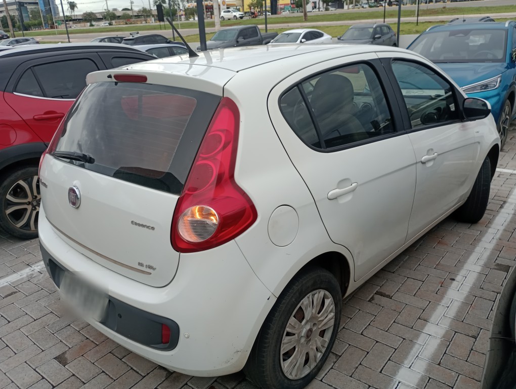 FIAT PALIO 1.6 MPI ESSENCE 16V FLEX 4P AUTOMATIZADO