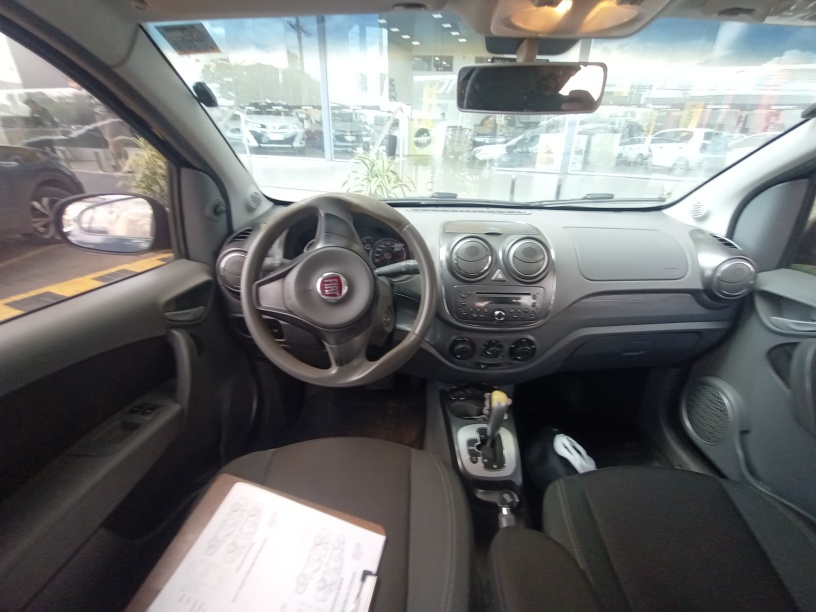 FIAT PALIO 1.6 MPI ESSENCE 16V FLEX 4P AUTOMATIZADO