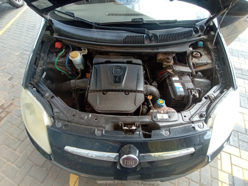 FIAT PALIO 1.6 MPI ESSENCE 16V FLEX 4P AUTOMATIZADO