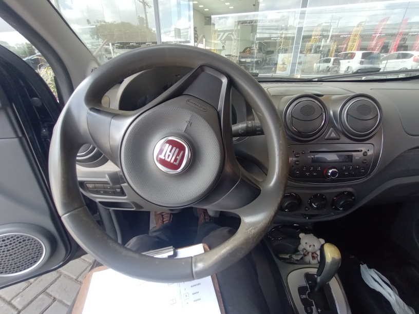 FIAT PALIO 1.6 MPI ESSENCE 16V FLEX 4P AUTOMATIZADO