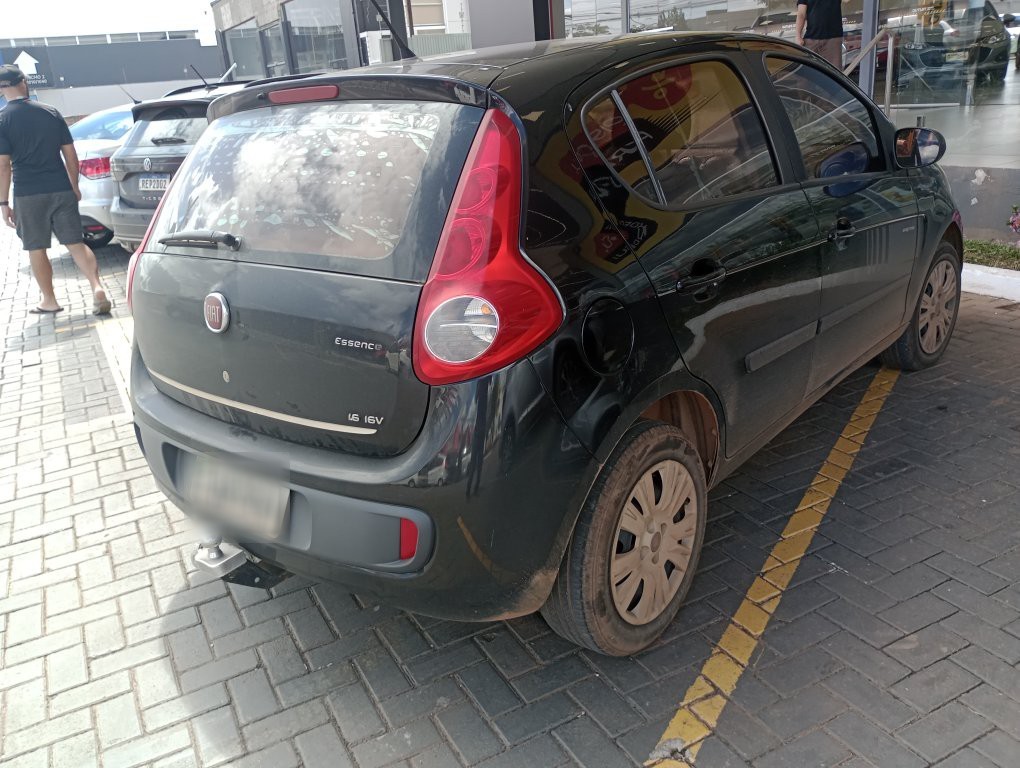 FIAT PALIO 1.6 MPI ESSENCE 16V FLEX 4P AUTOMATIZADO