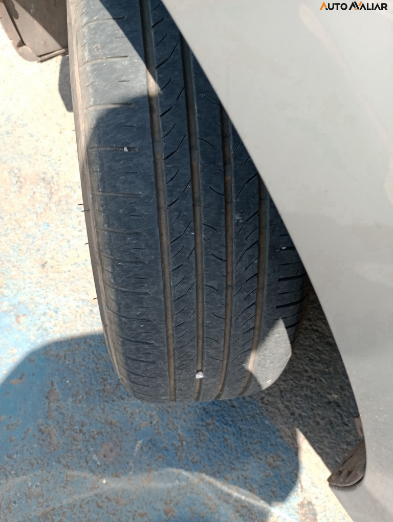 RENAULT LOGAN 1.0 12V SCE FLEX LIFE MANUAL