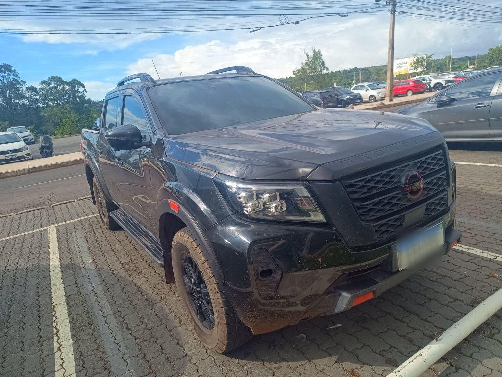 NISSAN FRONTIER 2.3 16V TURBO DIESEL PRO4X CD 4X4 AUTOM&Aacute;TICO