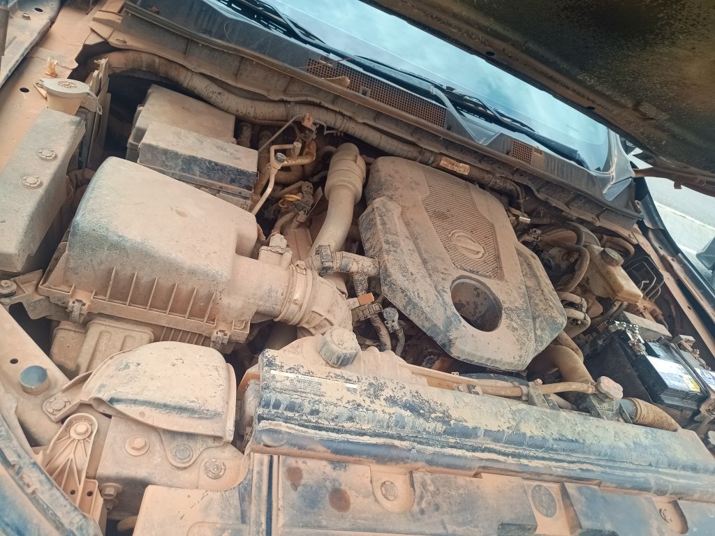 NISSAN FRONTIER 2.3 16V TURBO DIESEL PRO4X CD 4X4 AUTOM&Aacute;TICO