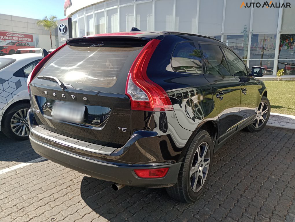 VOLVO XC60 2.0 T5 DYNAMIC FWD TURBO GASOLINA 4P AUTOMATICO
