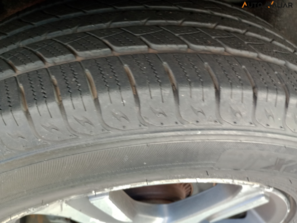 VOLVO XC60 2.0 T5 DYNAMIC FWD TURBO GASOLINA 4P AUTOMATICO