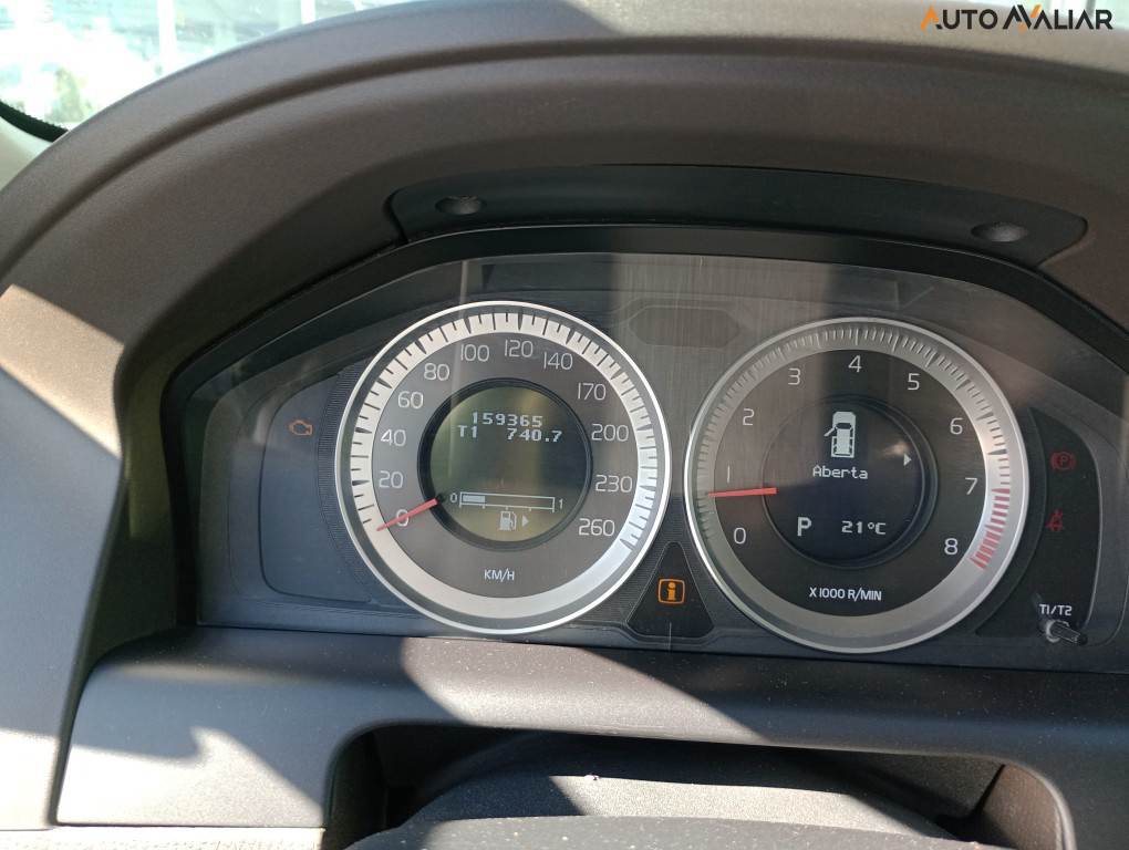 VOLVO XC60 2.0 T5 DYNAMIC FWD TURBO GASOLINA 4P AUTOMATICO