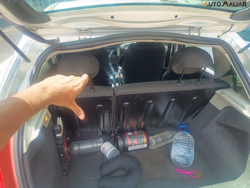 CITROEN C3 1.4 I GLX 8V FLEX 4P MANUAL