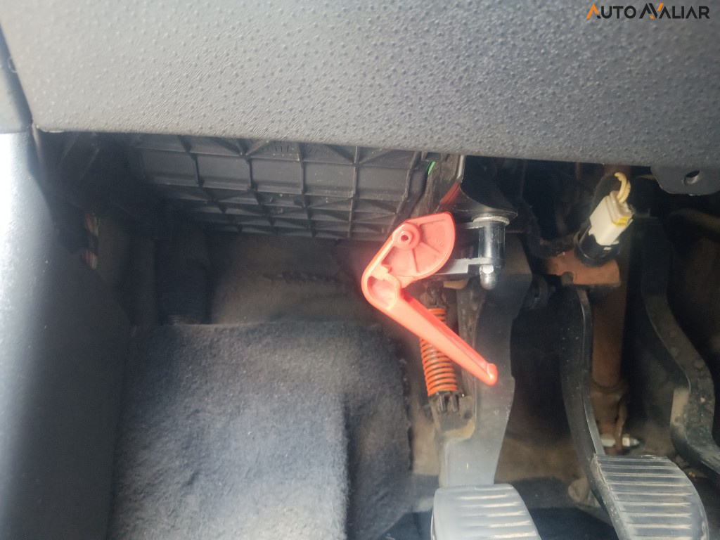 CITROEN C3 1.4 I GLX 8V FLEX 4P MANUAL