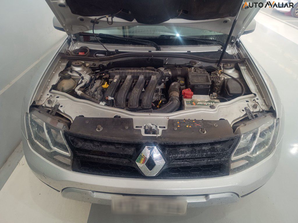 RENAULT DUSTER 2.0 DYNAMIQUE 4X2 16V FLEX 4P AUTOMATICO