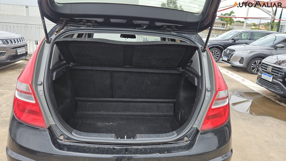 HYUNDAI I30 2.0 MPFI GLS 16V GASOLINA 4P MANUAL