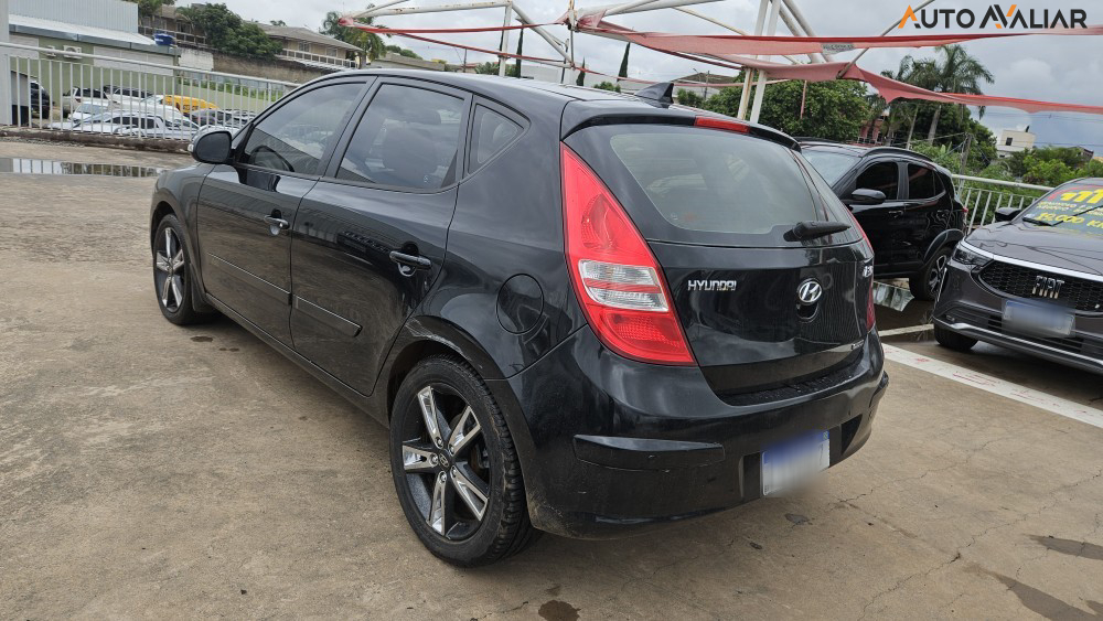 HYUNDAI I30 2.0 MPFI GLS 16V GASOLINA 4P MANUAL