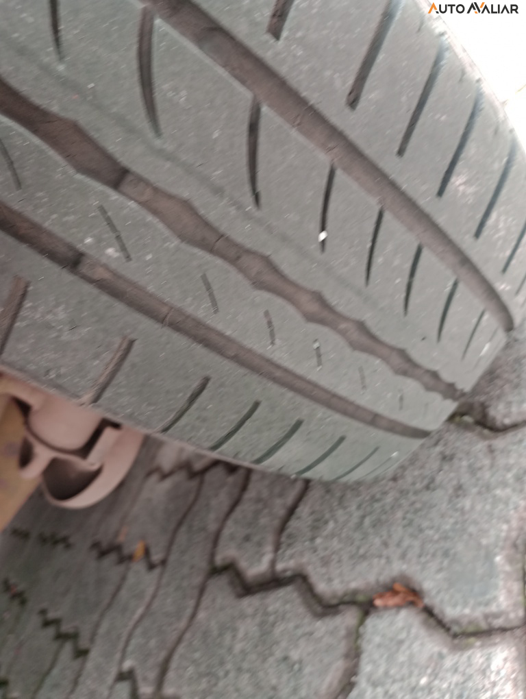 FORD KA 1.0 SE / SE PLUS TI-VCT FLEX