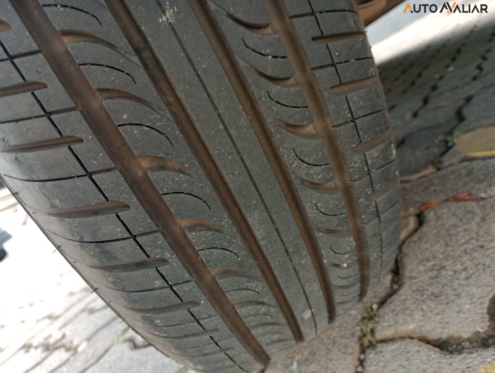 VOLKSWAGEN SAVEIRO 1.6 CROSS CD 16V FLEX 2P MANUAL