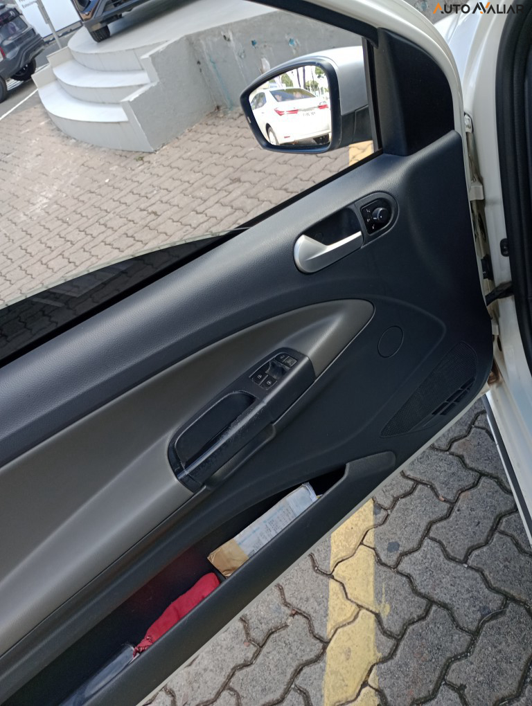 VOLKSWAGEN SAVEIRO 1.6 CROSS CD 16V FLEX 2P MANUAL