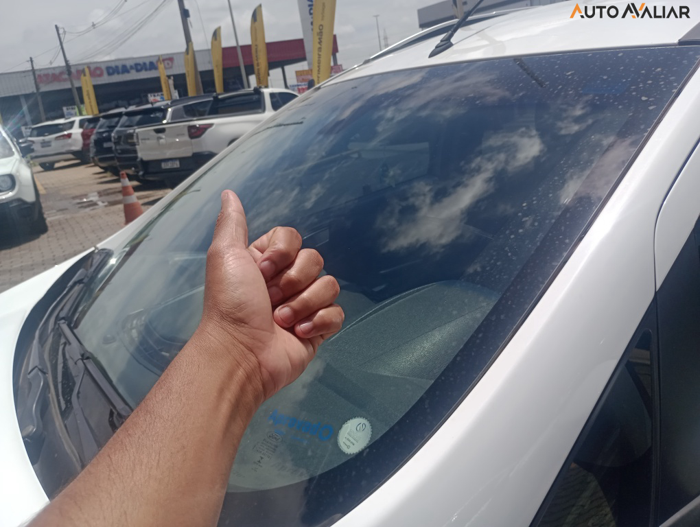 FORD ECOSPORT 2.0 TITANIUM 16V FLEX 4P AUTOMATICO