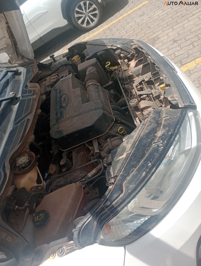 FORD ECOSPORT 2.0 TITANIUM 16V FLEX 4P AUTOMATICO