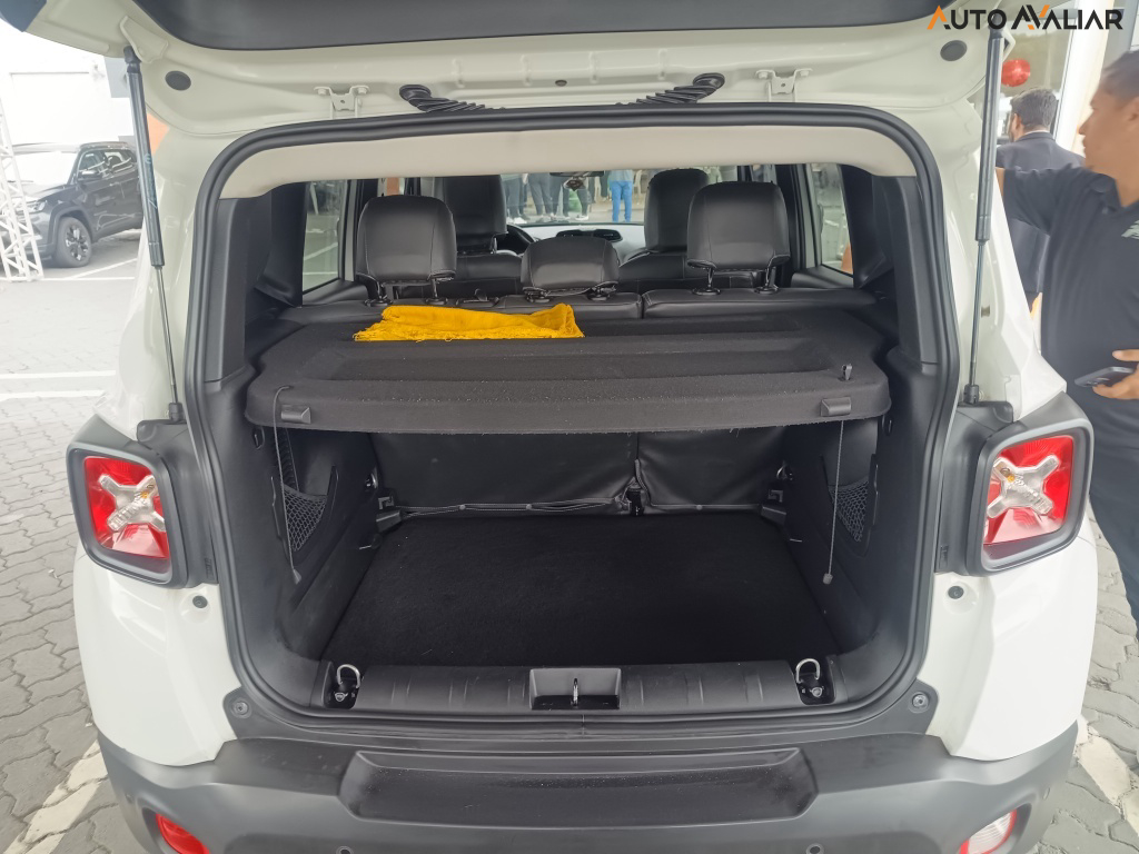 JEEP RENEGADE 1.8 16V FLEX SPORT 4P MANUAL