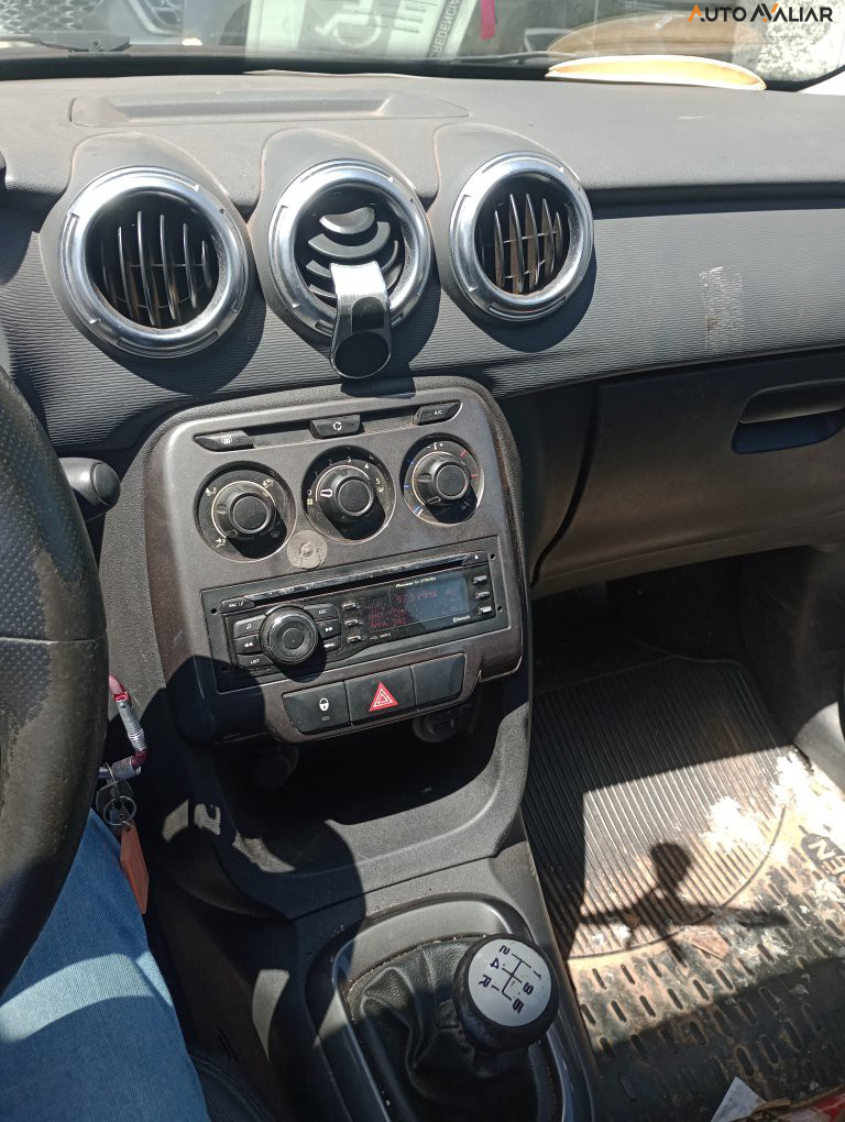 CITROEN C3 1.5 TENDANCE 8V FLEX 4P MANUAL