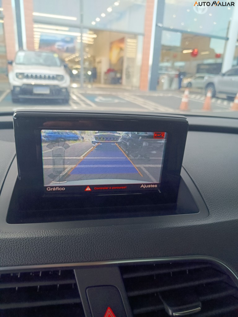 AUDI Q3 2.0 TFSI AMBIENTE QUATTRO 4P GASOLINA S TRONIC