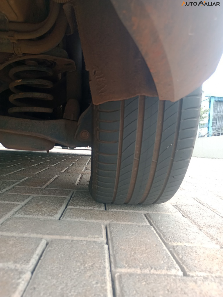 FORD FOCUS 2.0 TITANIUM 16V FLEX 4P POWERSHIFT