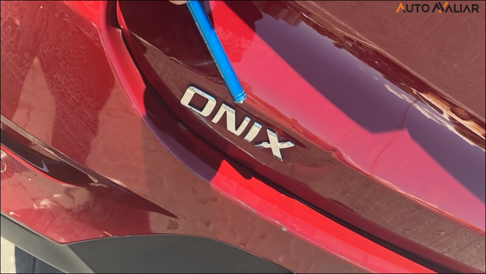 CHEVROLET ONIX 1.0 TURBO FLEX PLUS PREMIER AUTOMATICO