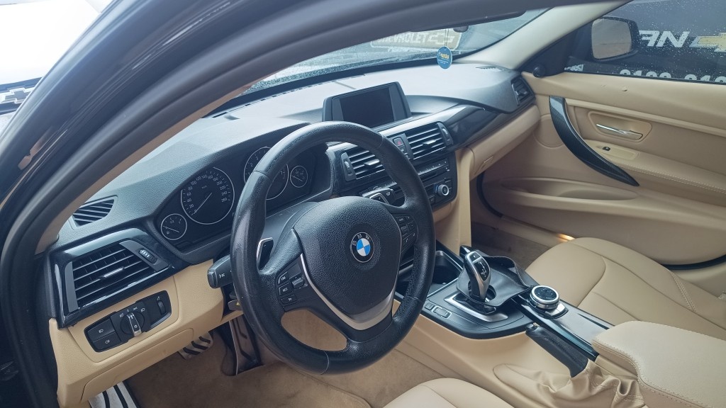 BMW 320I 2.0 16V TURBO ACTIVE FLEX 4P AUTOMATICO