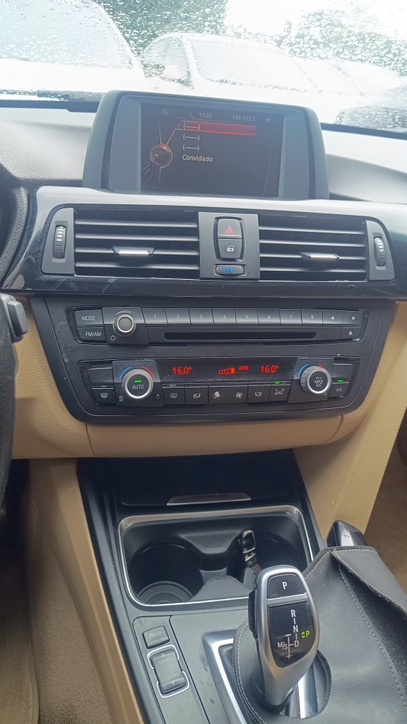 BMW 320I 2.0 16V TURBO ACTIVE FLEX 4P AUTOMATICO