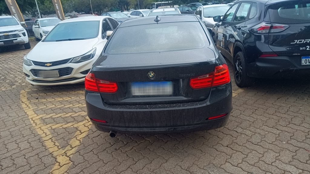 BMW 320I 2.0 16V TURBO ACTIVE FLEX 4P AUTOMATICO