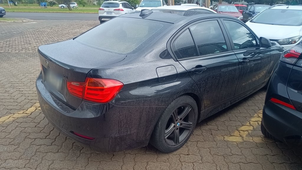 BMW 320I 2.0 16V TURBO ACTIVE FLEX 4P AUTOMATICO