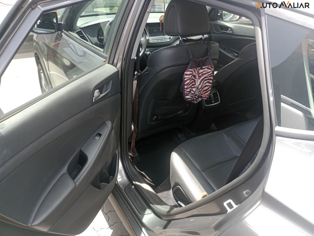 HYUNDAI TUCSON GLS 1.6 Turbo 16V Aut.