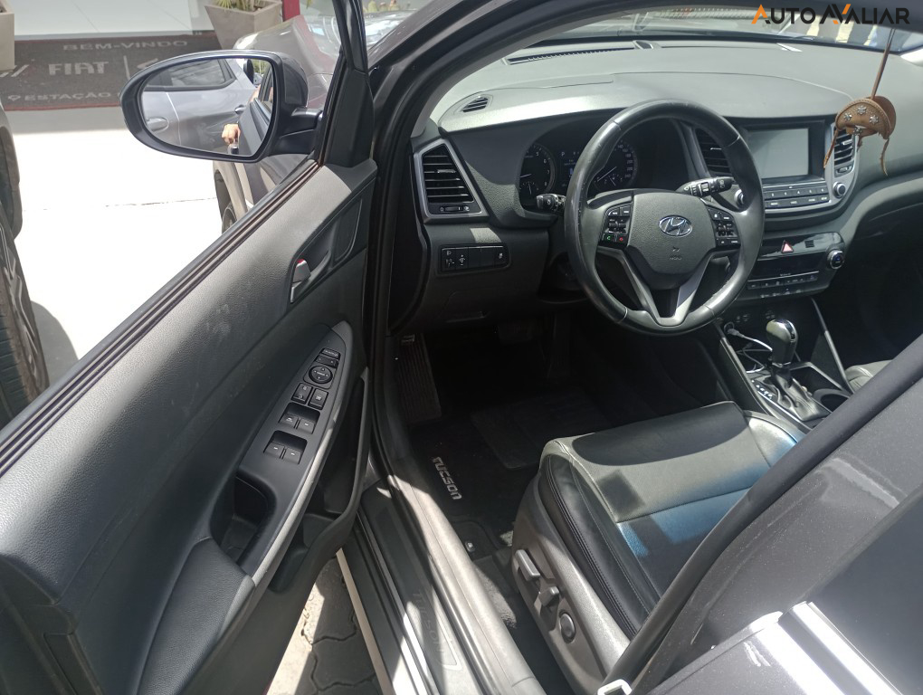 HYUNDAI TUCSON GLS 1.6 Turbo 16V Aut.