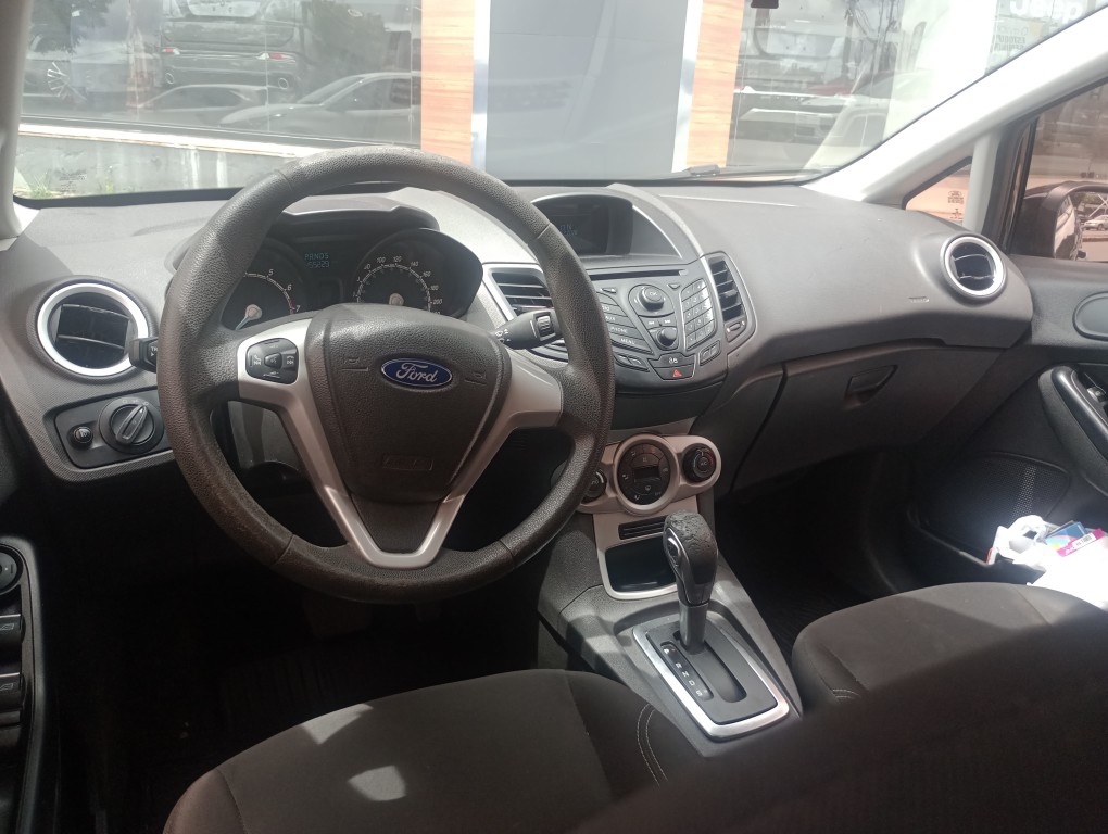 FORD FIESTA 1.6 SEL HATCH 16V FLEX 4P POWERSHIFT