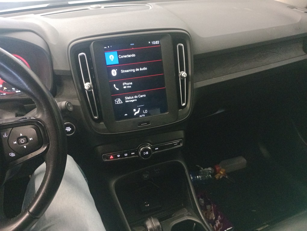 VOLVO XC40 2.0 T4 GASOLINA GEARTRONIC