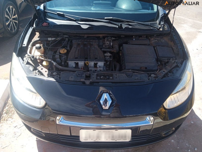 RENAULT FLUENCE 2.0 PRIVILEGE 16V FLEX 4P AUTOMATICO