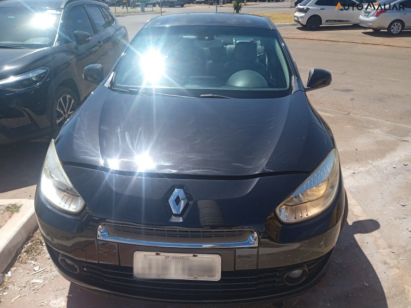 RENAULT FLUENCE 2.0 PRIVILEGE 16V FLEX 4P AUTOMATICO