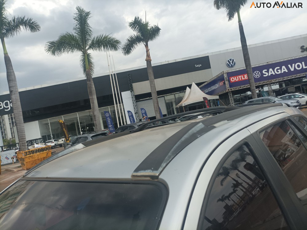 HYUNDAI SANTA FE 2.7 MPFI GLS V6 24V 200CV GASOLINA 4P AUTOMATICO