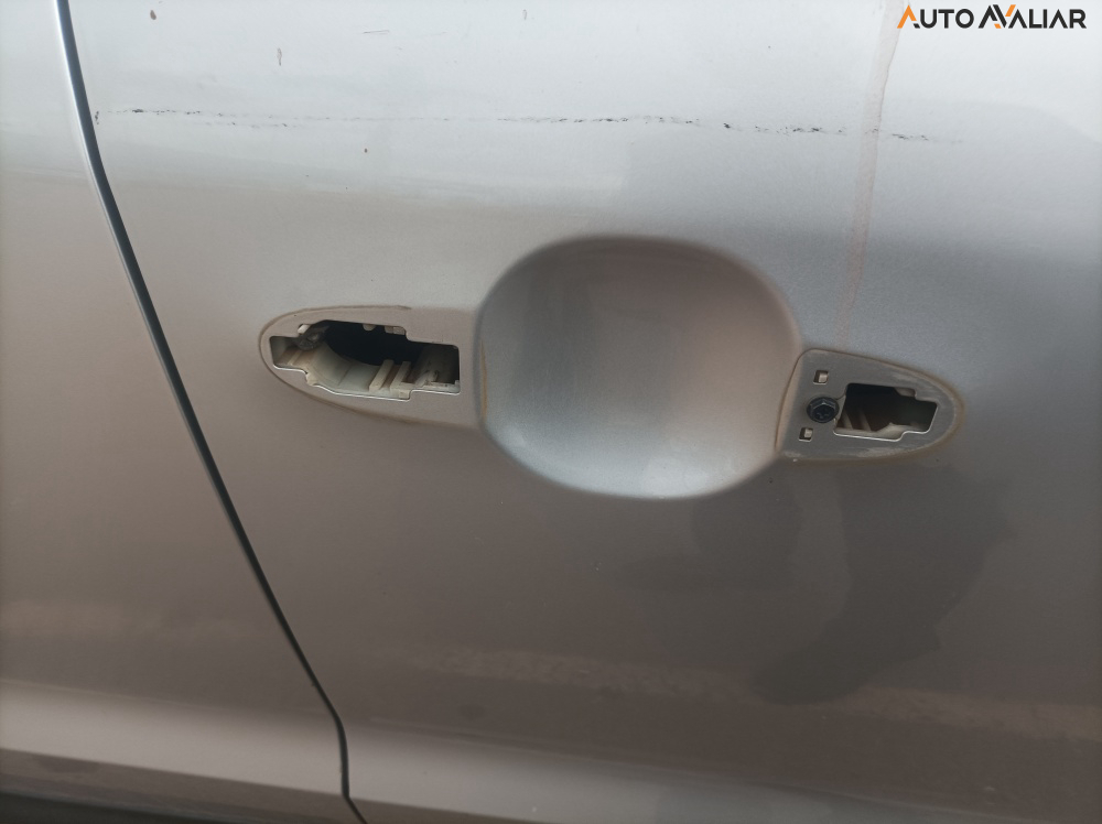 HYUNDAI SANTA FE 2.7 MPFI GLS V6 24V 200CV GASOLINA 4P AUTOMATICO