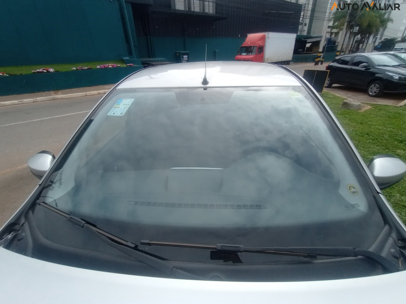 RENAULT SANDERO 1.0 EXPRESSION 16V FLEX 4P MANUAL