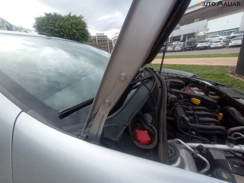 RENAULT SANDERO 1.0 EXPRESSION 16V FLEX 4P MANUAL