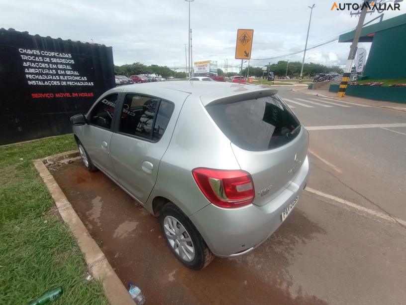 RENAULT SANDERO 1.0 EXPRESSION 16V FLEX 4P MANUAL