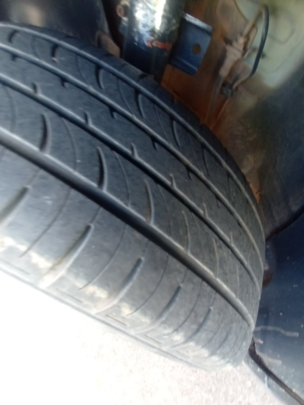 VOLKSWAGEN CROSSFOX 1.6 MI FLEX 8V 4P MANUAL