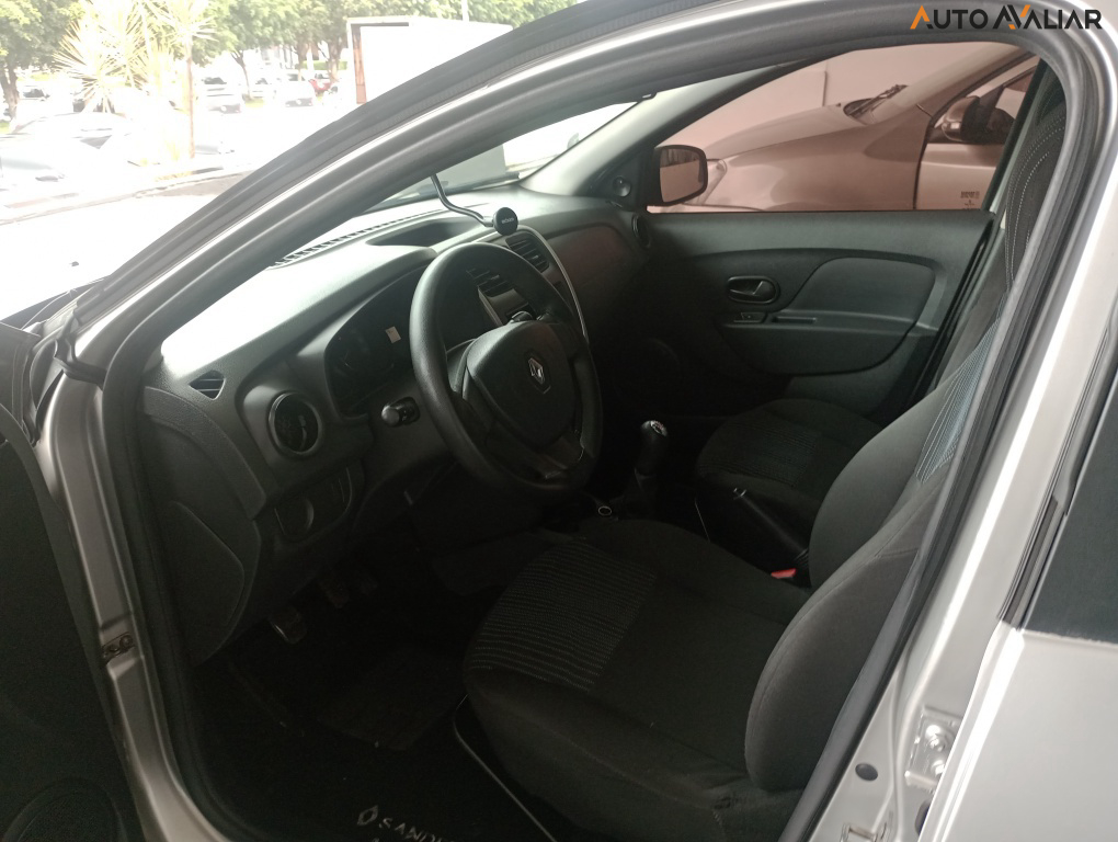 RENAULT SANDERO 1.0 12V SCE FLEX AUTHENTIQUE MANUAL