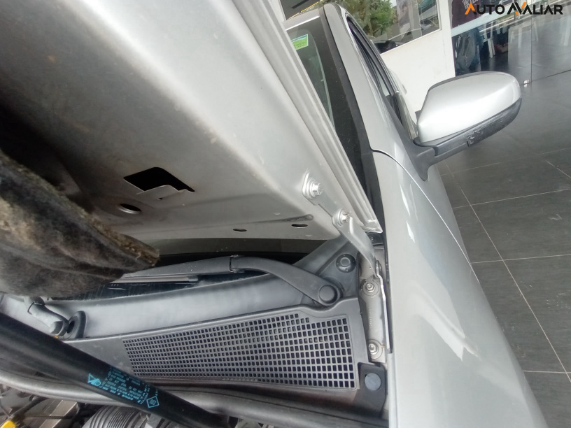 RENAULT SANDERO 1.0 12V SCE FLEX AUTHENTIQUE MANUAL