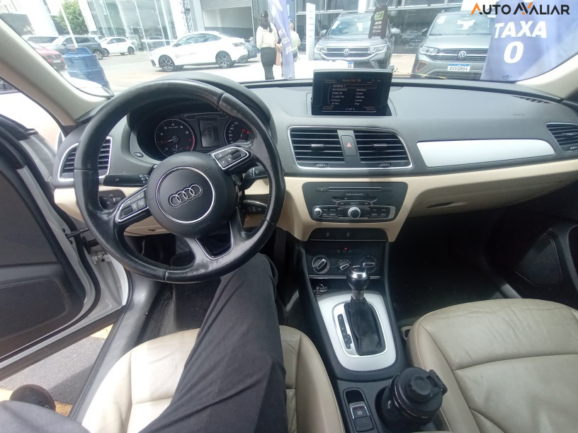 AUDI Q3 1.4 TFSI ATTRACTION GASOLINA 4P S TRONIC