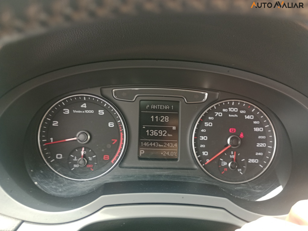 AUDI Q3 1.4 TFSI ATTRACTION GASOLINA 4P S TRONIC
