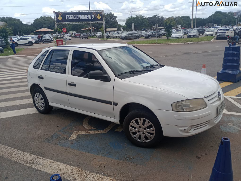 VOLKSWAGEN GOL 1.0 MI 8V FLEX 4P MANUAL G.IV