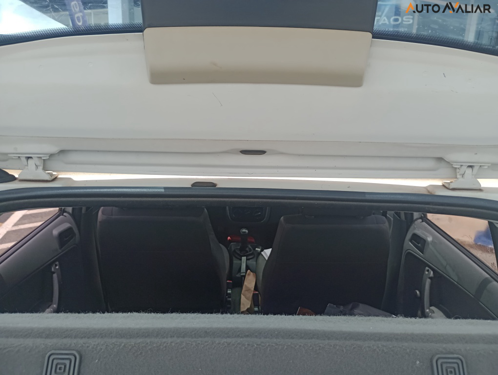 VOLKSWAGEN GOL 1.0 MI 8V FLEX 4P MANUAL G.IV